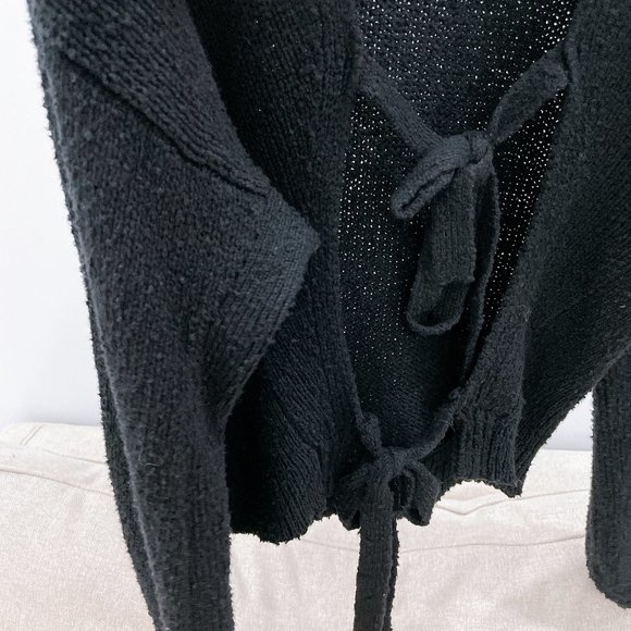 90% NEW SLY SWEATER, ONE SIZE, WITH OPENING IN THE BACK - Picture 1 of 7